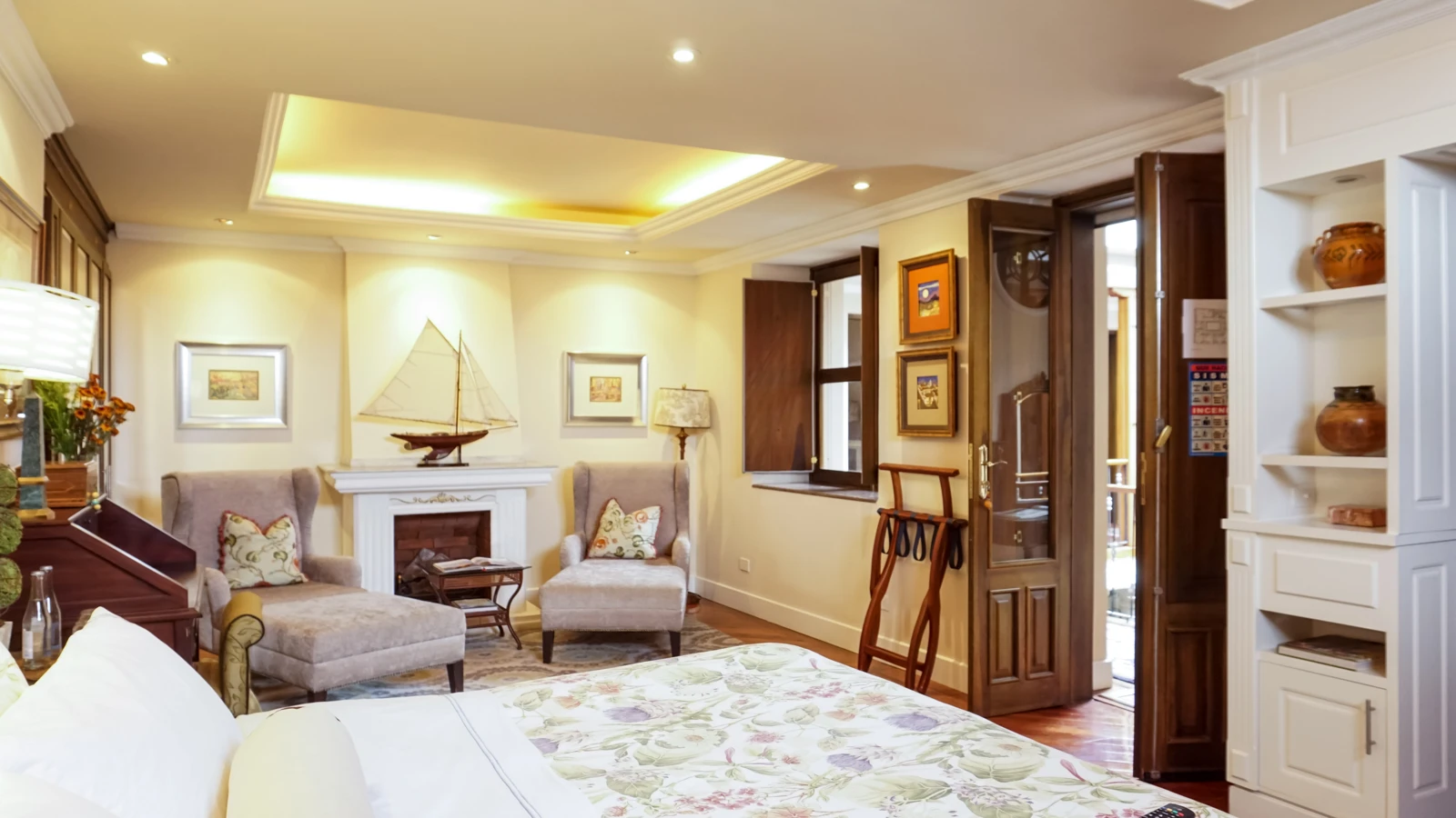 Santa Bárbara suite, photograph 3